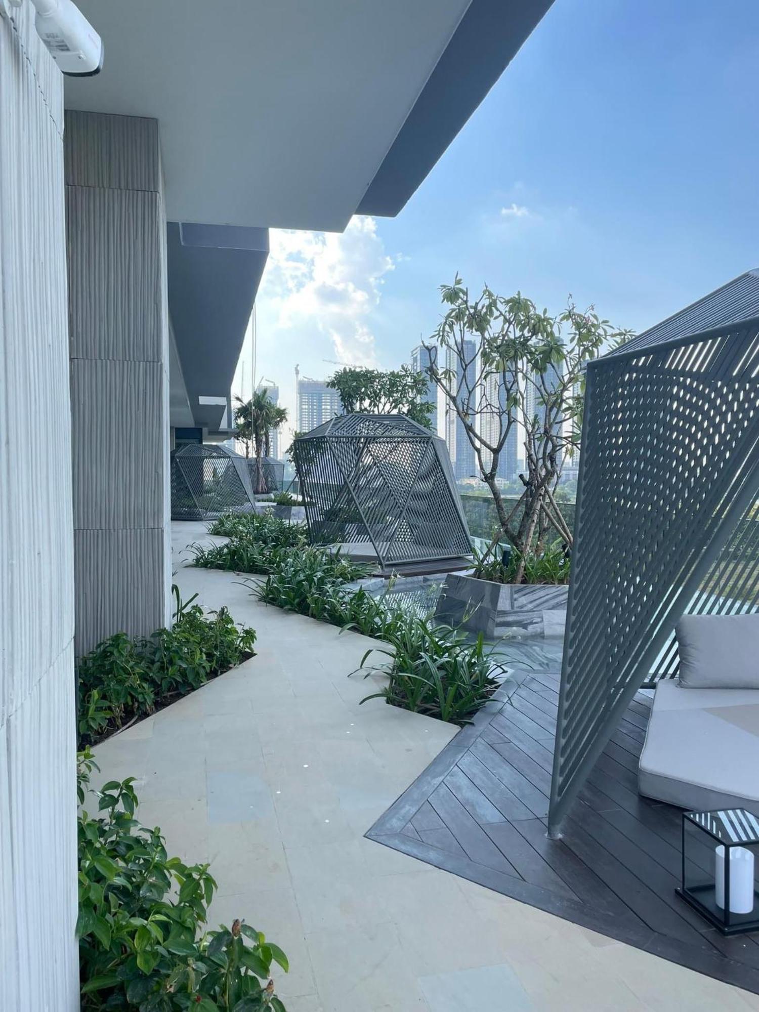 The Crest-Central Saigon Riverside -Free Pool-Gym-Sauna Room-Yoga Room Ho Či Minovo Město Exteriér fotografie